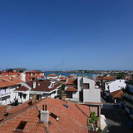 Summer Host Sea Side Maisonette Apartament *