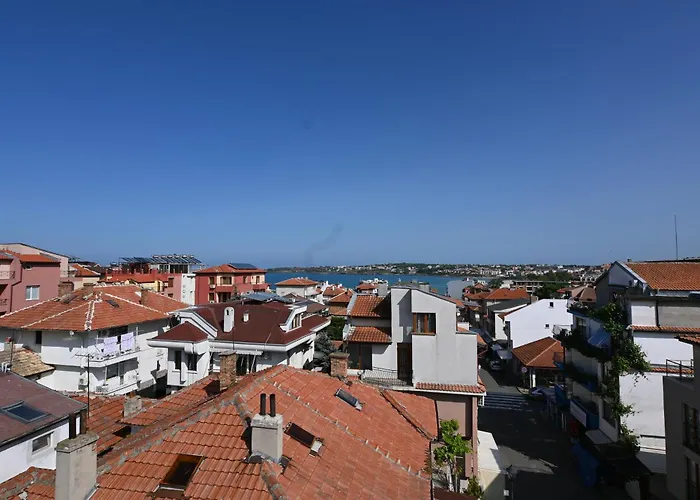 Summer Host Sea Side Maisonette Apartament *